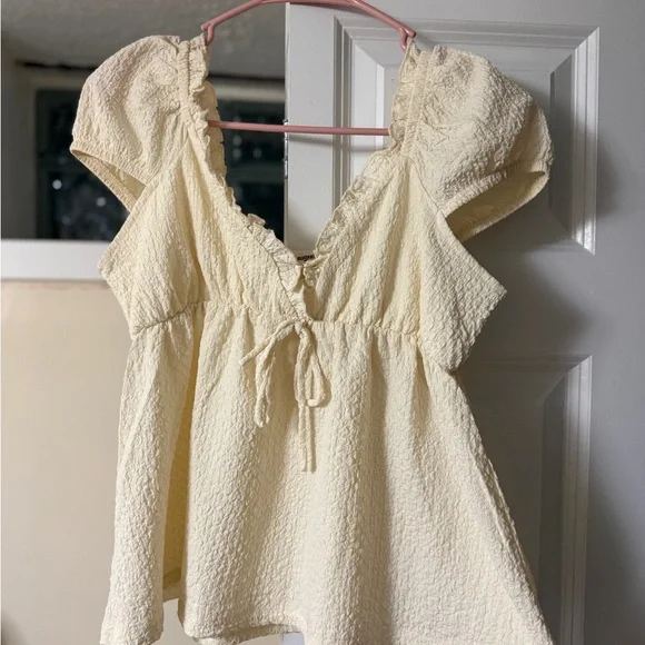 White Ruffle Top - Picture 3 of 6